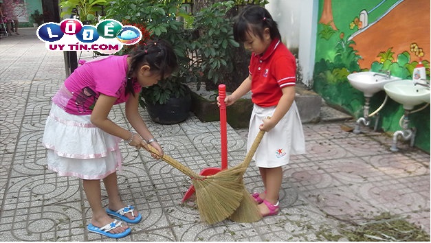 Phân tích ngủ mơ thấy quét rác chốt số gì chuẩn như cao thủ? 25 Phân tích ngủ mơ thấy quét rác chốt số gì chuẩn như cao thủ?