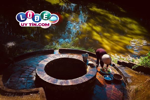 Chiêm bao mơ thấy múc nước giếng báo hiệu điều gì đáng ngờ? 31 Chiêm bao mơ thấy múc nước giếng báo hiệu điều gì đáng ngờ?