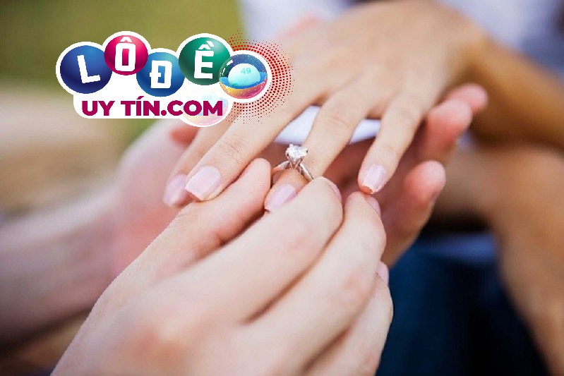 Giải mã mơ thấy được cầu hôn đánh con gì, là điềm gì 28 Giải mã mơ thấy được cầu hôn đánh con gì, là điềm gì