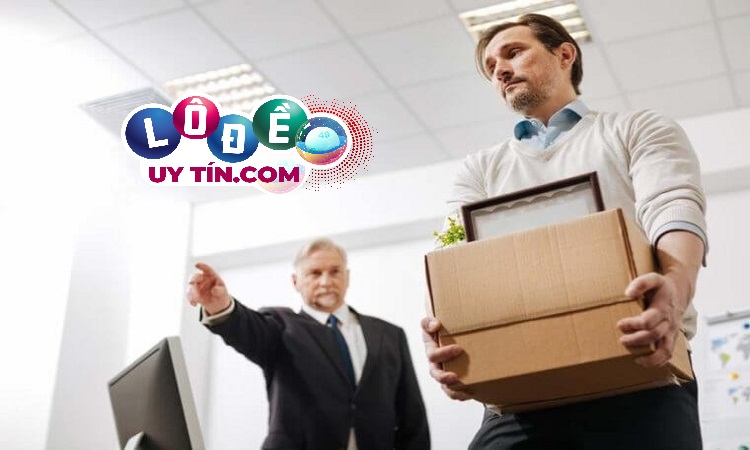 Mơ thấy mình bị đuổi việc dự báo điềm gì? Đánh con gì? 20 Mơ thấy mình bị đuổi việc dự báo điềm gì? Đánh con gì?