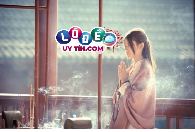 Nằm mơ thắp hương báo hiệu điềm gì? Nên đánh con nào? 27 Nằm mơ thắp hương báo hiệu điềm gì? Nên đánh con nào?