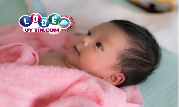 Nằm mơ thấy mình sinh con gái đánh con gì? 21 Nằm mơ thấy mình sinh con gái đánh con gì?