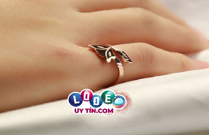 Mơ thấy nhẫn vàng tốt hay xấu, đánh đề con gì? 31 Mơ thấy nhẫn vàng tốt hay xấu, đánh đề con gì?