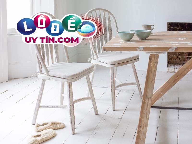 Mơ thấy bàn ghế đánh con số gì, có ý nghĩa gì? 13 Mơ thấy bàn ghế đánh con số gì, có ý nghĩa gì?